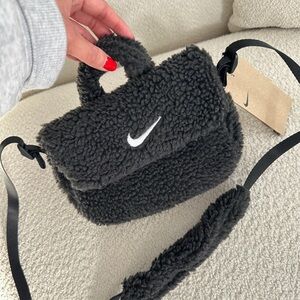 Nike Mini Sherpa Bag
